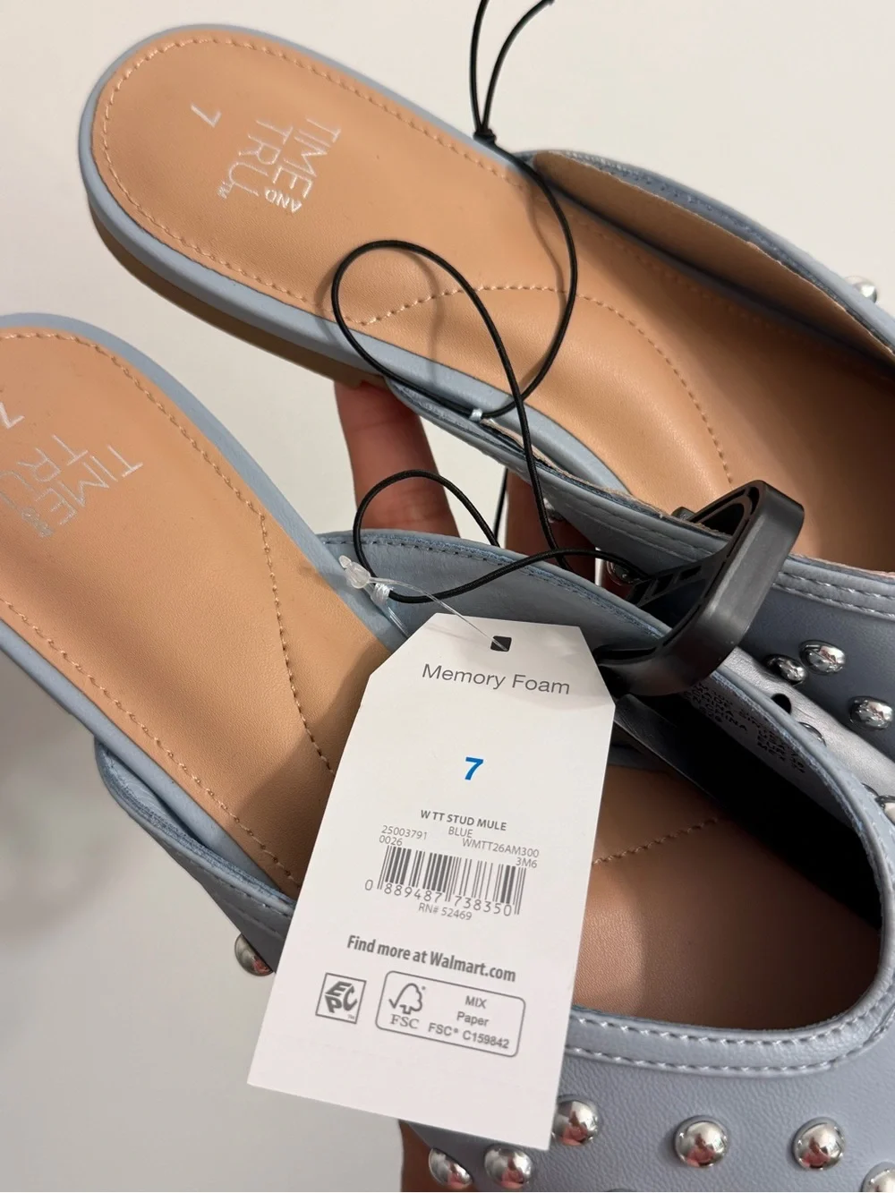 Women’s shoes size 7 new